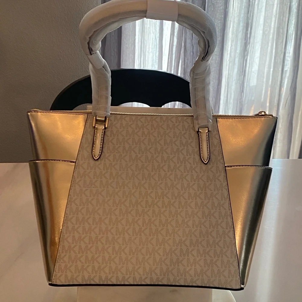Michael Kors Gold and Cream Women's Bag NWT $448 retail - Picture 2 of 6